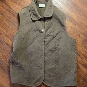 Vest Alfred Dunner snap front multi textured vest plus size 2X. Brown neutral